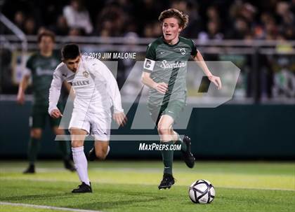 Thumbnail 3 in De La Salle vs. Berkeley (CIF NCS D1 Final) photogallery.