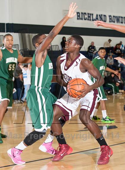 Thumbnail 3 in Winslow Township vs. Bridgeton (Shoot Down Cancer Classic) photogallery.