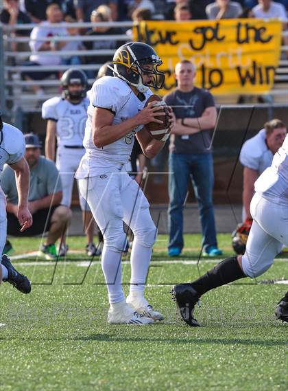 Thumbnail 2 in Yuma Catholic vs. Round Valley (AIA D5 Final) photogallery.