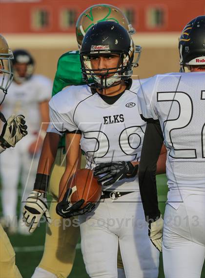 Thumbnail 1 in Yuma Catholic vs. Round Valley (AIA D5 Final) photogallery.