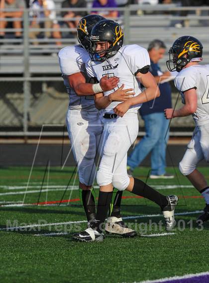 Thumbnail 3 in Yuma Catholic vs. Round Valley (AIA D5 Final) photogallery.