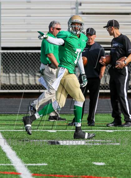 Thumbnail 3 in Yuma Catholic vs. Round Valley (AIA D5 Final) photogallery.