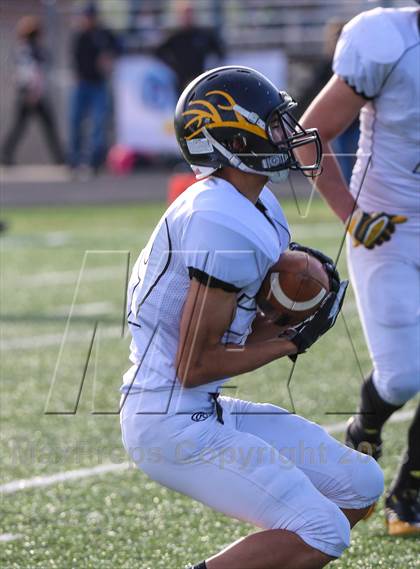 Thumbnail 3 in Yuma Catholic vs. Round Valley (AIA D5 Final) photogallery.