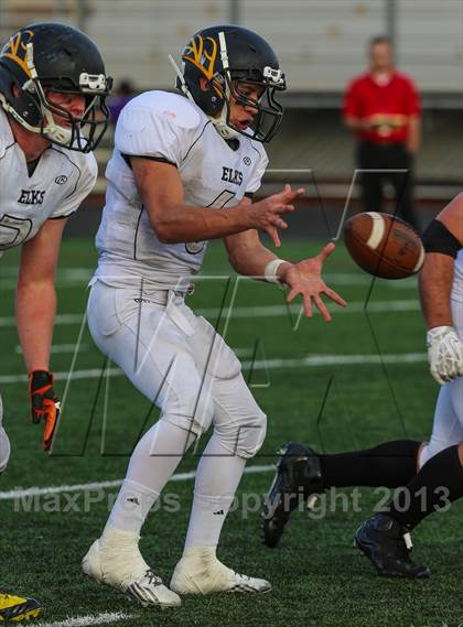 Thumbnail 1 in Yuma Catholic vs. Round Valley (AIA D5 Final) photogallery.