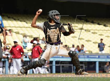 Thumbnail 3 in Chavez vs. Van Nuys (CIF LACS D2 Final) photogallery.