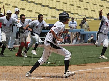 Thumbnail 3 in Chavez vs. Van Nuys (CIF LACS D2 Final) photogallery.