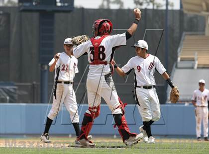 Thumbnail 2 in Chavez vs. Van Nuys (CIF LACS D2 Final) photogallery.