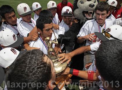 Thumbnail 2 in Chavez vs. Van Nuys (CIF LACS D2 Final) photogallery.