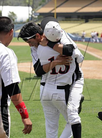 Thumbnail 1 in Chavez vs. Van Nuys (CIF LACS D2 Final) photogallery.