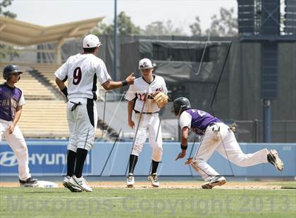 Thumbnail 2 in Chavez vs. Van Nuys (CIF LACS D2 Final) photogallery.