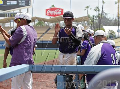 Thumbnail 2 in Chavez vs. Van Nuys (CIF LACS D2 Final) photogallery.