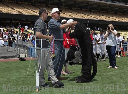 Thumbnail 2 in Chavez vs. Van Nuys (CIF LACS D2 Final) photogallery.
