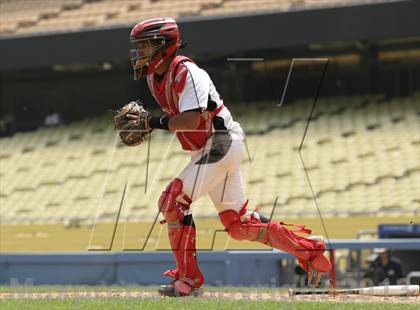 Thumbnail 2 in Chavez vs. Van Nuys (CIF LACS D2 Final) photogallery.