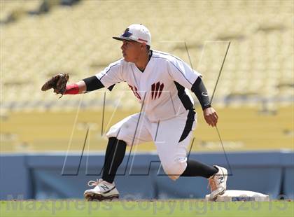 Thumbnail 2 in Chavez vs. Van Nuys (CIF LACS D2 Final) photogallery.