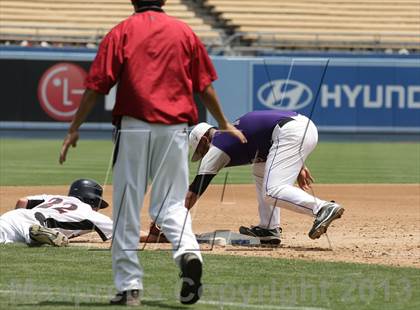 Thumbnail 2 in Chavez vs. Van Nuys (CIF LACS D2 Final) photogallery.