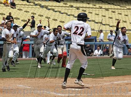 Thumbnail 2 in Chavez vs. Van Nuys (CIF LACS D2 Final) photogallery.
