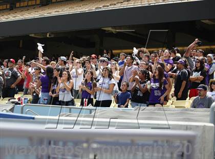 Thumbnail 2 in Chavez vs. Van Nuys (CIF LACS D2 Final) photogallery.