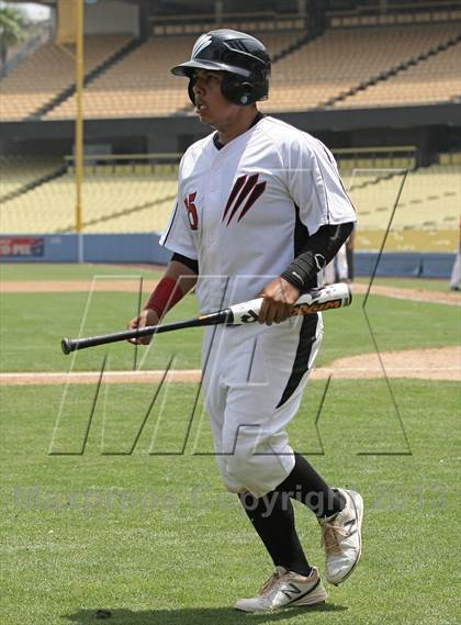 Thumbnail 3 in Chavez vs. Van Nuys (CIF LACS D2 Final) photogallery.