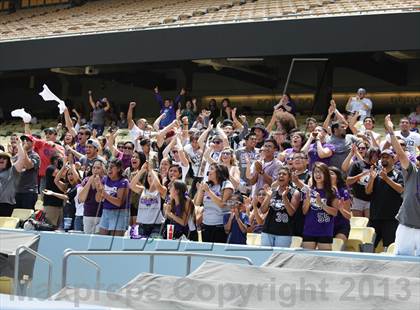 Thumbnail 2 in Chavez vs. Van Nuys (CIF LACS D2 Final) photogallery.