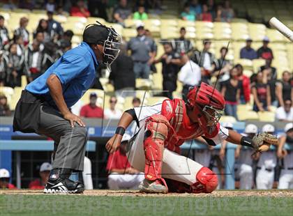 Thumbnail 3 in Chavez vs. Van Nuys (CIF LACS D2 Final) photogallery.