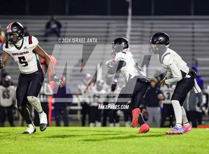 Thumbnail 1 in South Central @ Terry Sanford (NCHSAA 3A 1st Round) photogallery.