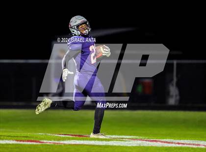 Thumbnail 1 in South Central @ Terry Sanford (NCHSAA 3A 1st Round) photogallery.