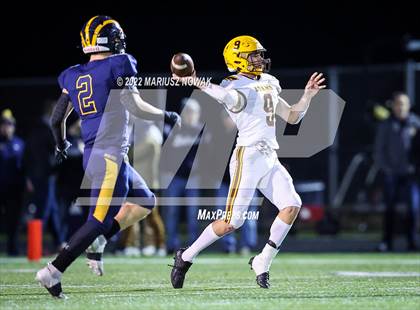 Thumbnail 2 in Adams vs. Clarkston (MHSAA Regional Final) photogallery.
