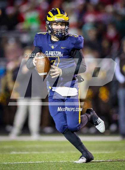 Thumbnail 2 in Adams vs. Clarkston (MHSAA Regional Final) photogallery.