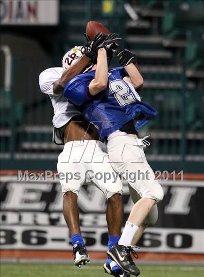 Thumbnail 3 in Eddie Meath Senior All-Star Game (Section 5) photogallery.