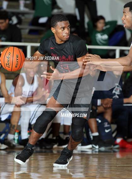 Thumbnail 2 in Westfield vs. Tompkins (McDonald's Texas Invitational) photogallery.