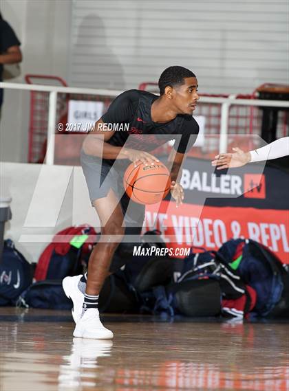 Thumbnail 2 in Westfield vs. Tompkins (McDonald's Texas Invitational) photogallery.