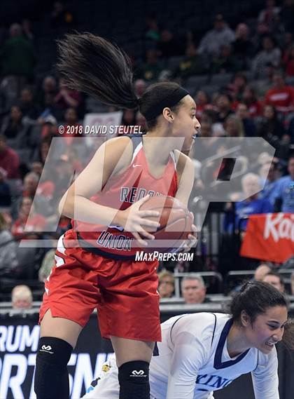 Thumbnail 2 in Redondo Union vs. Pleasant Valley (CIF State D2 Final) photogallery.