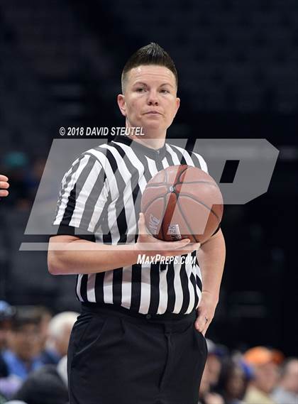 Thumbnail 3 in Redondo Union vs. Pleasant Valley (CIF State D2 Final) photogallery.