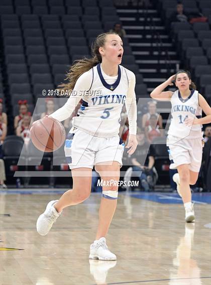 Thumbnail 2 in Redondo Union vs. Pleasant Valley (CIF State D2 Final) photogallery.