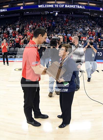 Thumbnail 1 in Redondo Union vs. Pleasant Valley (CIF State D2 Final) photogallery.