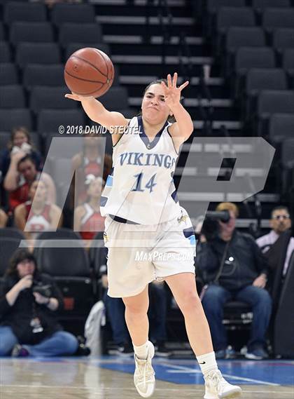 Thumbnail 2 in Redondo Union vs. Pleasant Valley (CIF State D2 Final) photogallery.