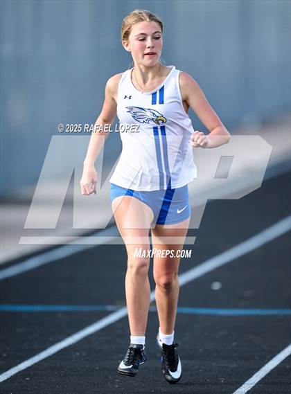 Thumbnail 2 in Spartan Relays (400M) photogallery.