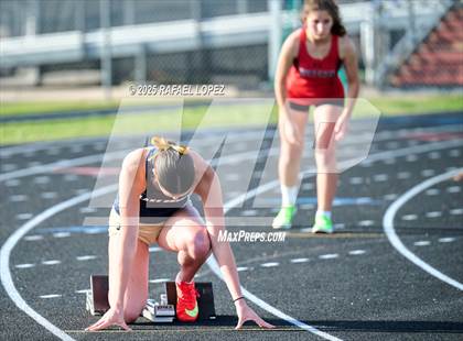 Thumbnail 2 in Spartan Relays (400M) photogallery.
