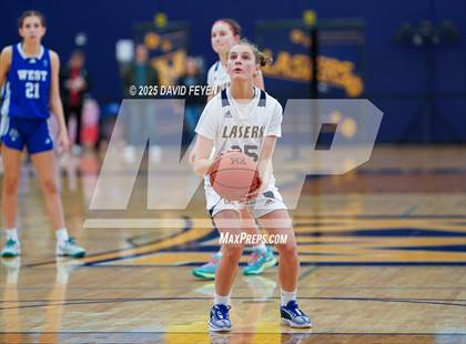 Thumbnail 2 in Waukesha West @ Kettle Moraine photogallery.