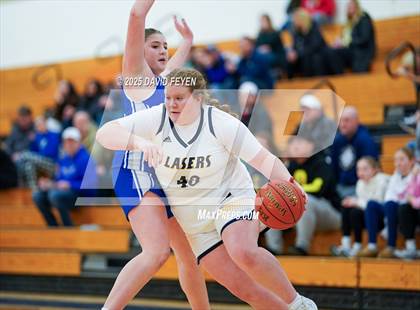 Thumbnail 1 in Waukesha West @ Kettle Moraine photogallery.
