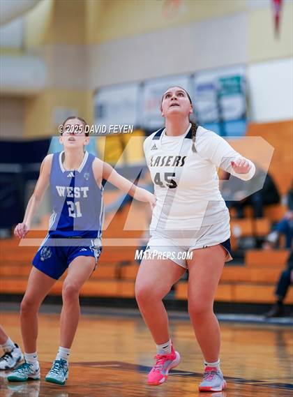 Thumbnail 2 in Waukesha West @ Kettle Moraine photogallery.