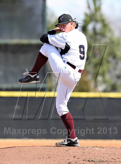 Thumbnail 1 in Hamilton vs. Milton (National High School Invitational) photogallery.