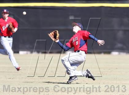 Thumbnail 3 in Hamilton vs. Milton (National High School Invitational) photogallery.