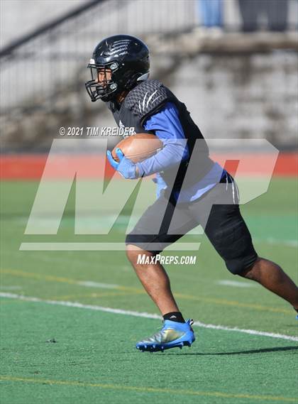 Thumbnail 3 in Hempfield @ Harrisburg photogallery.