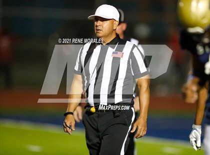 Thumbnail 1 in Highland vs Muir (CIF SS D8 Round 1 Playoff) photogallery.