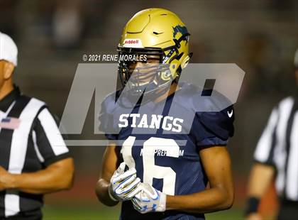 Thumbnail 2 in Highland vs Muir (CIF SS D8 Round 1 Playoff) photogallery.