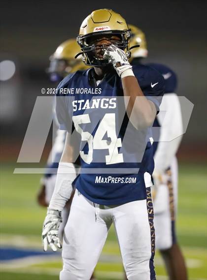 Thumbnail 3 in Highland vs Muir (CIF SS D8 Round 1 Playoff) photogallery.