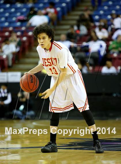 Thumbnail 2 in Jesuit vs Kennedy (CIF SJS D1 Semifinal) photogallery.