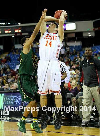 Thumbnail 2 in Jesuit vs Kennedy (CIF SJS D1 Semifinal) photogallery.