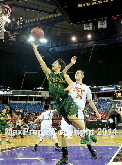 Thumbnail 3 in Jesuit vs Kennedy (CIF SJS D1 Semifinal) photogallery.
